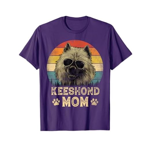 Vintage Keeshond Mom Dog Lovers Mother's Day Men Women T-Shirt
