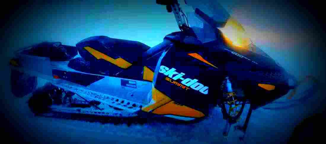 BRP Ski Doo Summit Everest 146 600 E TEC BRP Ski Doo Summit Everest 146 600 E TEC 1 640x284 A4 Photo