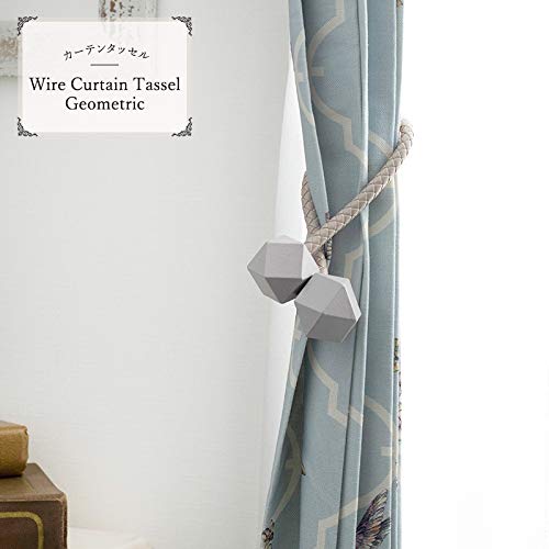 『ワイヤーカーテンタッセルジオメトリック』