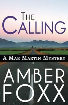 Paperback The Calling (Mae Martin Mysteries) Book