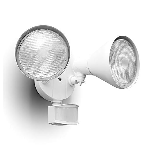 LUTEC 180-Degree 2-Head Motion-Activated Flood Light 300 Watt Halogen Motion Activated Integrated Dual-Head Floodlight Outdoor, Waterproof Exterior Security Wall Light for Patio, Garden, Yard, White