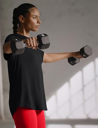 Nike Women's One Relaxed Dri-Fit Short-Sleeve Top2