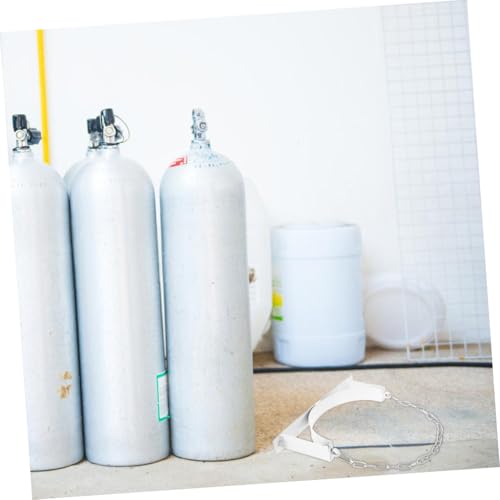 Bouteille de gaz instable ? Installez ce support mural acier avec chaîne