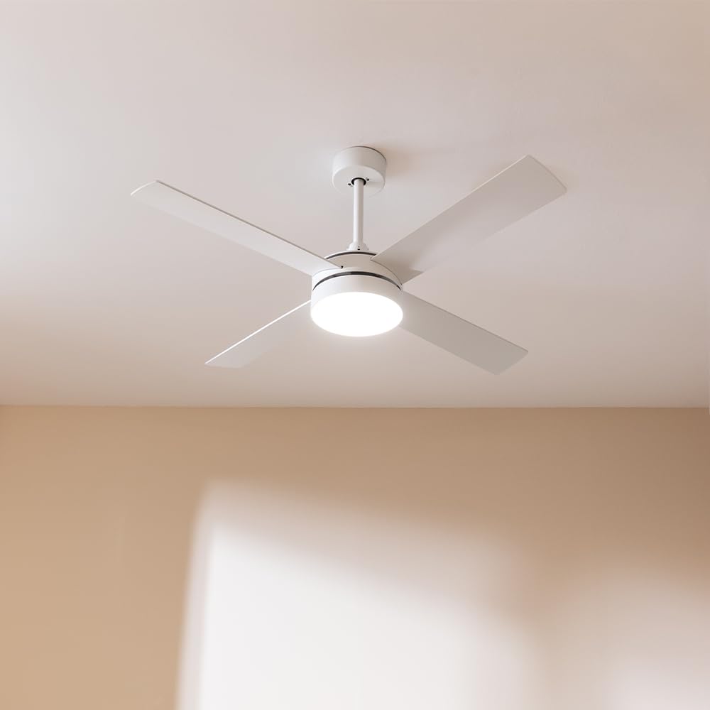 Cecotec Ventilatore da soffitto EnergySilence Aero 5200 White Line. 60 W 52” con luce led, telecomando, 3 velocità, 4 pale e modalità inverno-estate.