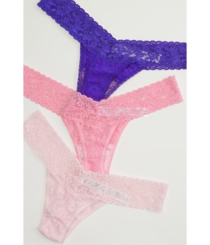Image of hanky panky - Signature Lace Low Rise Thongs for Women | Lacy Lingerie Underwear | 3 or 5 pack