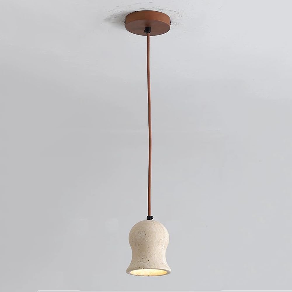 Lustre en travertin jaune pour une suspension de lit style wabi-sabi