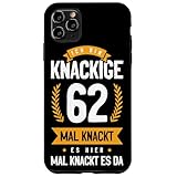 私は62 歳 ここもあちこちもギシギシ 面白いバースデーシャツ スマホケース iPhone 11 Pro Max 用