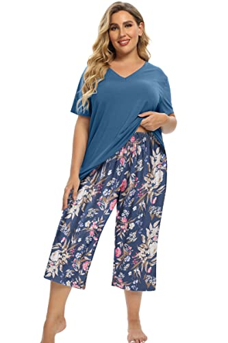 Image of Vozanet Women's Pajamas Set Soft V Neck Sleepwear Top and Capri Pj Lounge Sets Cartoon Heart Shape Cat Nighty Plus Size