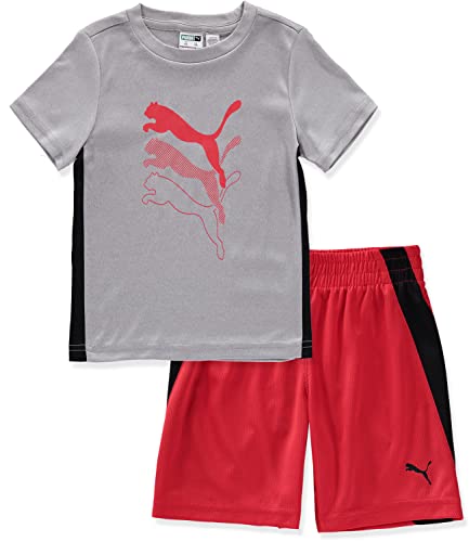 Ensemble sport PUMA léger avec short élastique et t-shirt logo