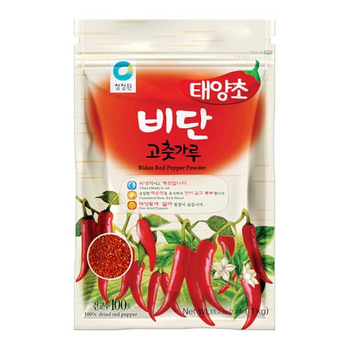 Chung Jung One Coarse Gochugaru 2.2lbs, Premium Korean Bidan Red Chili Pepper Powder O'Food Gochugaru, (2.2 Lbs) (Coarse, 2.2 Pound (Pack of 1))