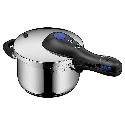 WMF Perfect Plus One Pot - Pentola a pressione a induzione, 2,5 l, con protezione della fiamma, grande segnale di cottura, 2 livelli di cottura, manico con coperchio rimovibile, regolatore di livello