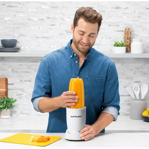 nutribullet Pro Personal Blender, Shakes, Smoothies, Food Prep, and Frozen Blending, 32 Ounce Cup, 24 Ounce Cup, Flip-top Travel Lid, 900 Watt, Matte White, NB9-0901AW - image 4