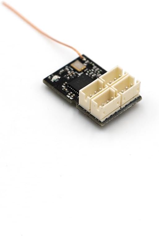 Буйны план view of the Flysky FS-R4M receiver's four channel ports
