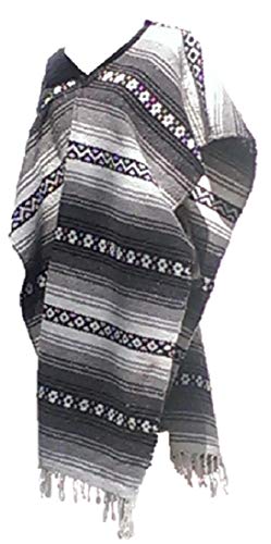 Sharpshooter Clint Eastwood Western Black Cowboy Hat & Black Poncho Set