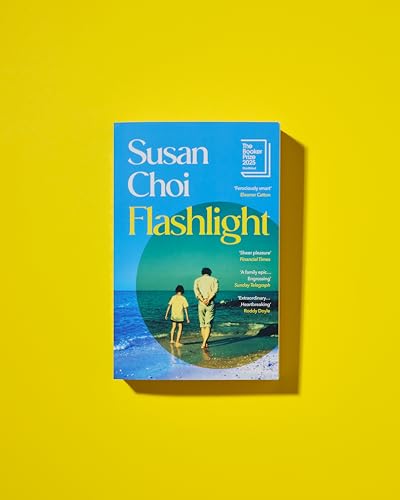 Image of Flashlight: Shortlisted for the Women's Prize for Fiction 2026