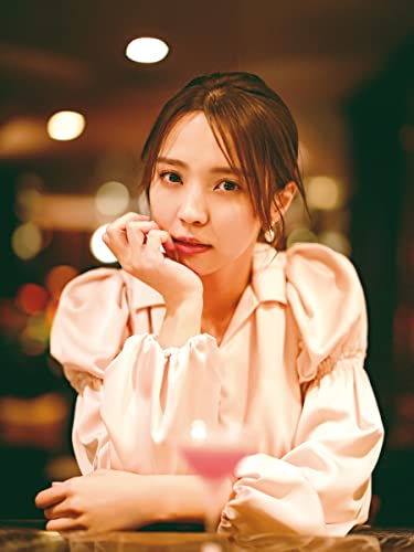 ✨即購入⭕️‼️✨公式サイト掲載✨小林由依100%確実本物‼️直筆サイン‼️✨笑顔‼️✨ Amazon.co.jp: 小林 由依: 本、バイオグラフィー、最新アップデート