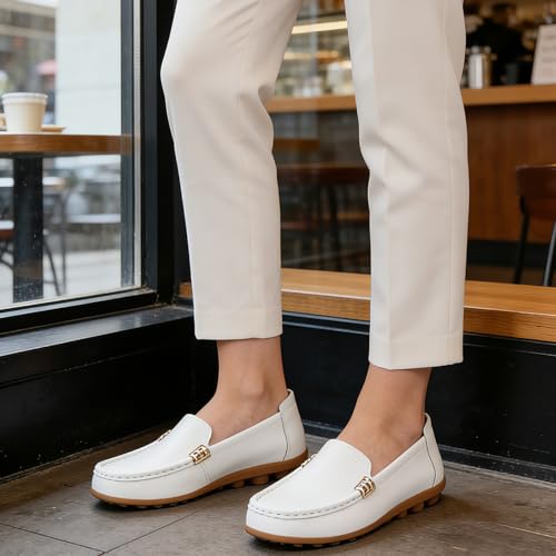 Image of Women's Comfortable & Lightweight Leather Loafers Slip-Ons Driving Walking Mocs Boat Shoes Cute Business Casual Dress Shoes Work Flats for Women
