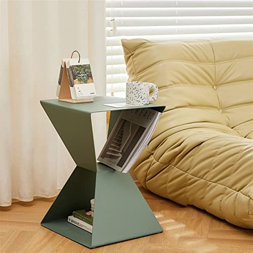 Table d'appoint bureau et canapé pour optimiser le rangement de chambre