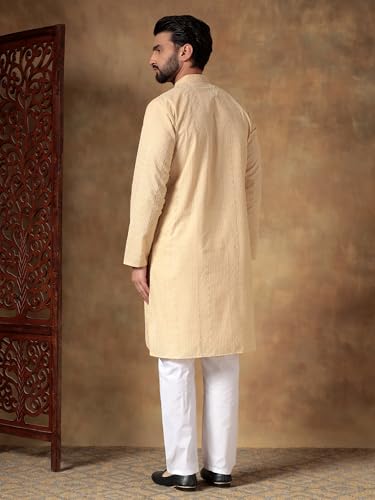 Image of Men's Solid Regular Fit Ethnic Wear White Kurta Pajama Set with Front Pocket
