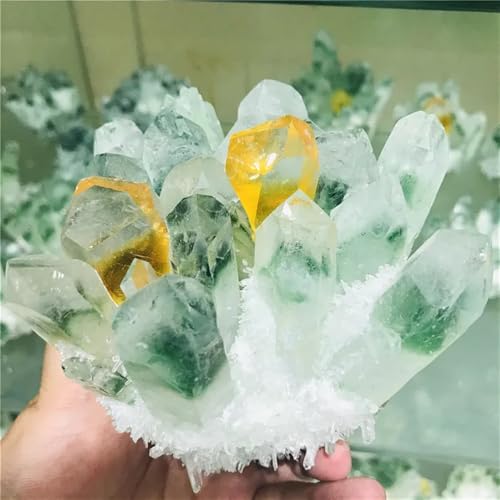Amas de quartz vert fantôme véritable avec incrustations jaunes