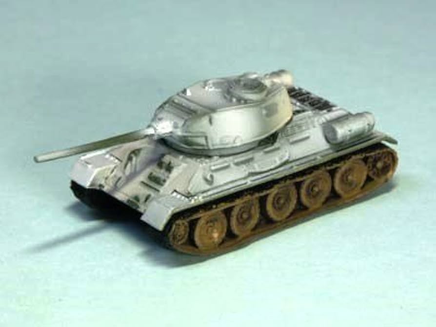 TAMIYA ソビエトT34/85中戦車（冬季迷彩）・戦車兵小休止セット　完成品 TAMIYA ソビエトT34/85中戦車（冬季迷彩）・戦車兵小休止セット