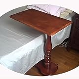 Nous vous présentons notre table basse en forme de C, fabriquée à partir de bois d'hévéa massif de haute qualité. Cette table d'appoint moderne présente un design unique avec une texture distincte et un grain clair, assurant la durabilité. Idéal pour les salons, il fournit une surface fonctionnelle pour votre café, vos livres ou votre décoration. Améliorez votre espace avec ce meuble élégant et pratique, parfait pour les intérieurs contemporains.