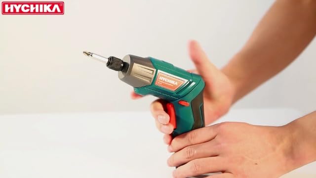 Bild 6 - HYCHIKA Akkuschrauber, 6N·m Drehmoment 2000mAh 3,6V Akku mit 35 Zubehörteilen, LED-Licht und Taschenlampe, Akku Bohrschrauber mit USB Kabel und Aufbewahrungsbox