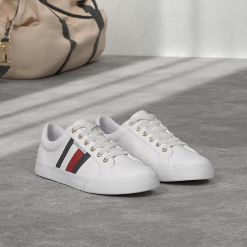 Tommy Hilfiger Women's Lightz Sneaker2