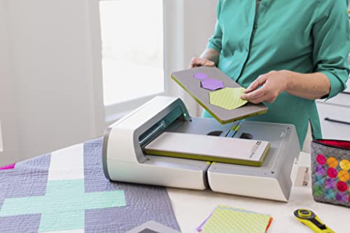 Accuquilt 55500 Electric Fabric Cutting System thumb #4