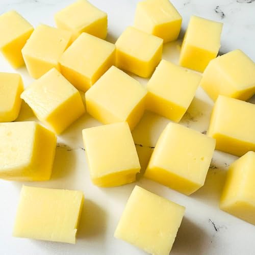 DELICEMED ؂肽ăOXtFbh S[_ _CXJbg 10mm/20mm YEZ[Xsgp Z~n[h`[YbsUEpX^EO^ Cubed Grassfed Gouda Semi-Hard Cheese (400g, 20mm