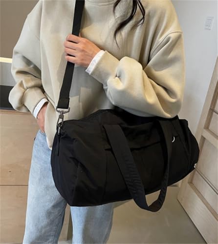 Large Crossbody Bag Women Vegan Waterproof Shoulder Purse Lightweight Nylon Quilted Tote Hobo Purse Adjustable Strap3