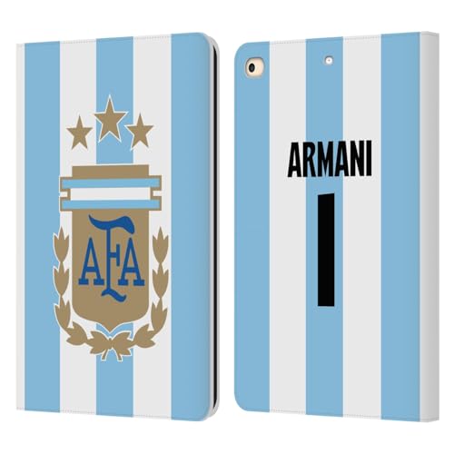 Housse iPad 9.7 Argentine Armani au bureau comme pour regarder le match