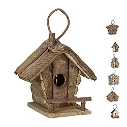 Relaxdays Casa para pájaros para Colgar, Madera Na...: Decorativo: el pequeño nido para pájaros es una solución decorativa ideal para el balcón o jardín Clásico: el comedero tiene forma de casa tradicional con un agujero; aprox. 28,5 x 20,5 x 17,5 cm Madera: la pajarera rústica está hecha de madera no tr...