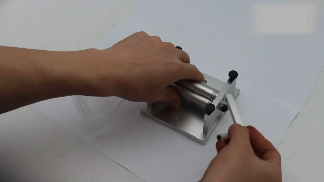 Máquina laminadora de chapas, Herramienta Manual para doblado de Metal casero, laminadora de precisión para láminas de Metal Blando, Ideal para maquetas de Barcos y Trenes.