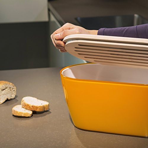 Omada Design breadbox or Container for Bread, 13.38 x 7.48 x 6.69 inch with 211.17 fl oz Capacity and lid for Cutting Board, Suitable for Preserving The Freshness of Food and Space-Saving, Woody Line