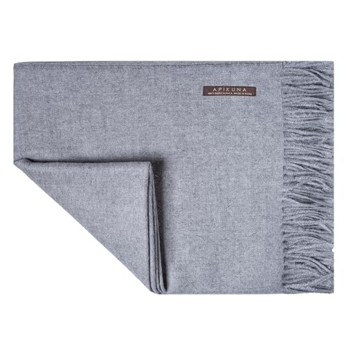 Apikuna® Alpaka Wolldecke aus 100prozent feinster Baby Alpaka Wolle - 180 x 130 cm in Hellgrau - kuschelig weiche und warme Decke - Sofadecke Alpakadecke Kuscheldecke Alpaka Decke Baby Alpaka Decke
