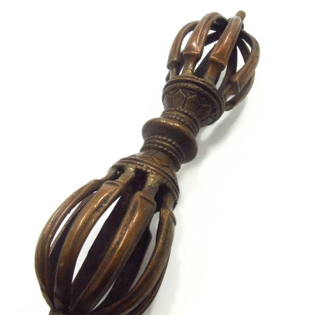 【修縁堂】寺院用仏具 法器 青銅 九鈷杵vajra19CM Amazon｜密教法具 九鈷杵 バジュラ 大 約20cm 金剛杵 銅製 心棒は