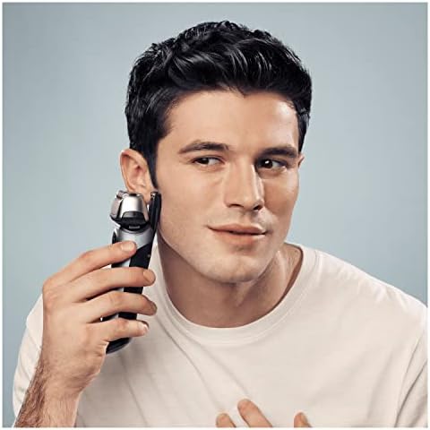 Braun Series 8 Electric Shaver With 3+1 Head, Precision Trimmer, 5-in-1 SmartCare Center & Travel Case, Sonic Technology, 8467cc, Silver Razor