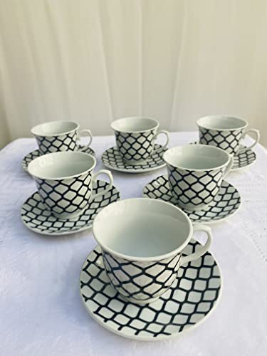 Bavary Medusa - Servicio de té y café (12 piezas, tazas y platillos de porcelana), color blanco