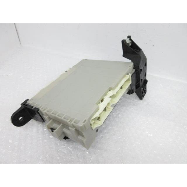 Amazon | H23 SAI DAA - AZK10 (11) ヒューズ ボックス 室内