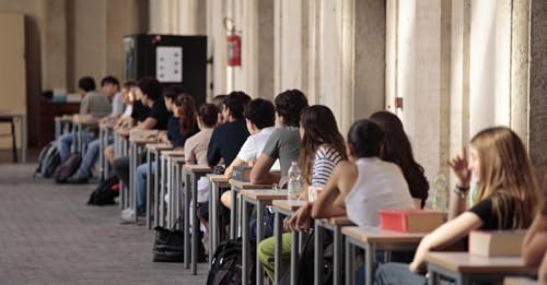 『Protesta alla maturità: Pietro e la lettera al Ministro』のカバーアート