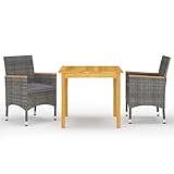 Tavolo:Materiale: Legno massello di acacia con finitura a olio.Dimensioni tavolo: 85 x 85 x 74 cm (L x P x A).Sedia:Colore: Grigio.Colore del cuscino: Grigio scuro.Materiale: Rattan PE (polietilene), acciaio verniciato a polvere, legno massello di acacia con finitura ad olio naturale.Dimensioni sedia: 52 x 57 x 84 cm (L x P x A).Dimensione seduta: 39 / 44,5 x 46 cm (L x P).Altezza dei braccioli: 62/65 cm.Dimensioni schienale: 38/45 x 53 cm (L x A).Spessore cuscino: 4 cm.Assemblaggio richiesto: