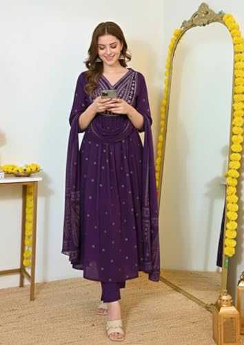 Image of KLOSIA Women Kurta Set|Silk|Regular Fit