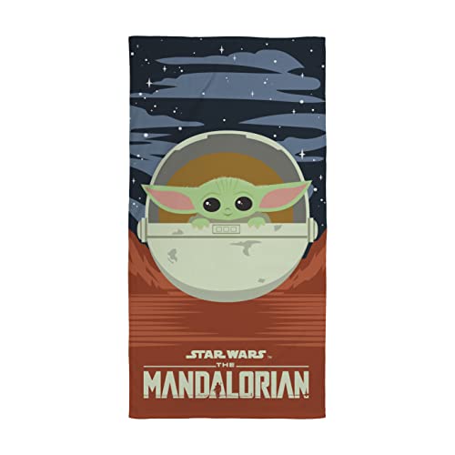 Character World Official Disney Mandalorian Star Wars Towel | Super Soft Feel, Little Traveller Design | Perfect The Home, Bath, Beach & Swimming Pool,Multi,140 x 70 cm