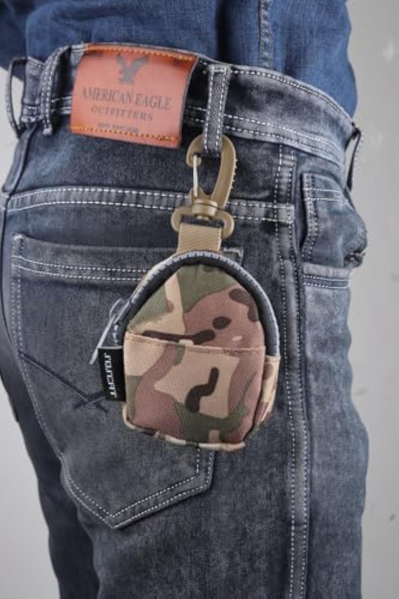 Cartoon-Themed Tinplate Coin Purse, Square Mini Wallet