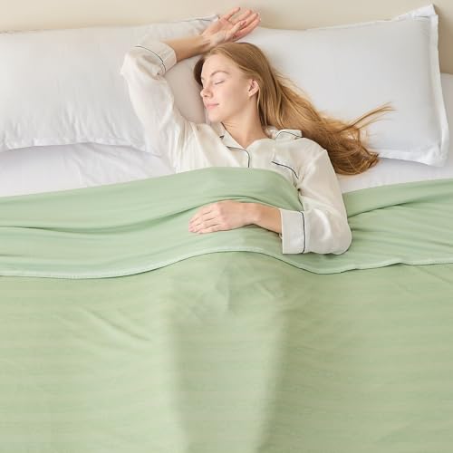 Image of EMME Cooling Throw Blanket for Couch Sofa, Thin Lightweight Summer Blanket, Cold Bed Throws for Hot Sleepers, Double Sided, Keep Body Cool for Kids Adults, Green