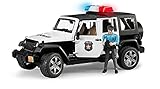 Hierbei handelt es sich um den Jeep Wrangler Unlimited Rubicon Polizeifahrzeug mit Polizisten und Ausstattung