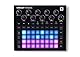 Novation Circuit Tracks: Groovebox-Sequenzer mit Synthesizer-, MIDI- und Drum-Spuren für die elektronische Musikproduktion.