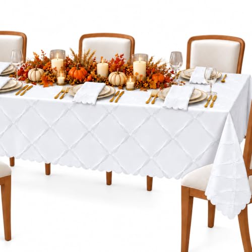 Newbridge Holiday Ribbons Bows White 52 x 70 Rectangle Tablecloth