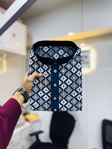 Image of Men's Silk Blend Solid Straight Kurta